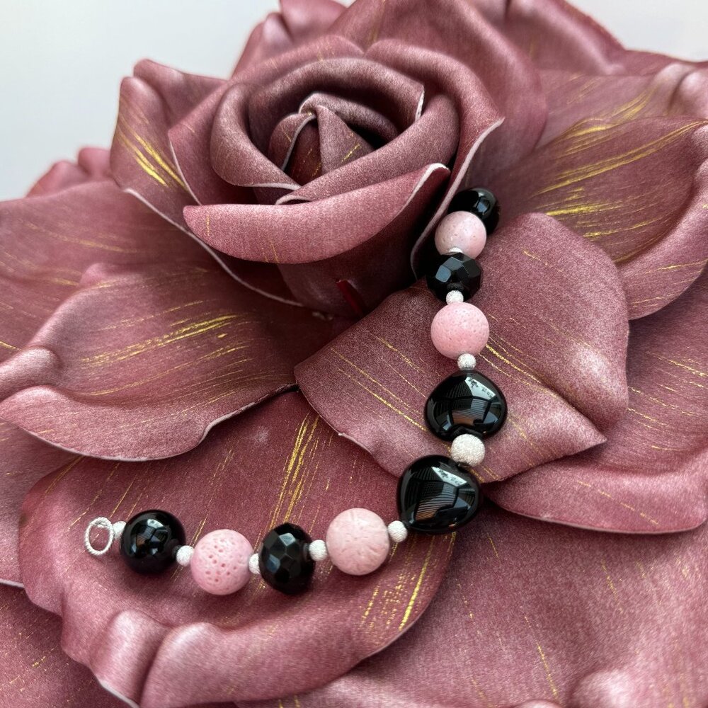 Hand Made Bracelet by Anwen